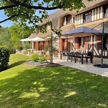 Villa La Moutiniere, Luxury With Pool Manerbe