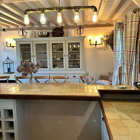 La Moutiniere, Luxury With Pool Villa Manerbe