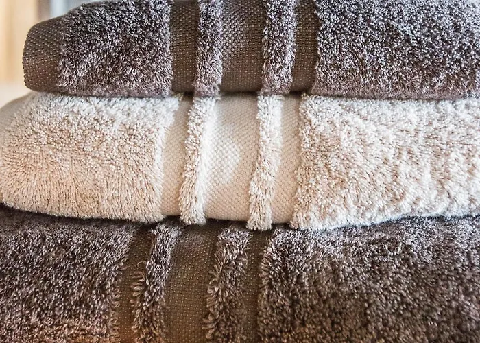 La Moutiniere, Luxury With Pool * Manerbe