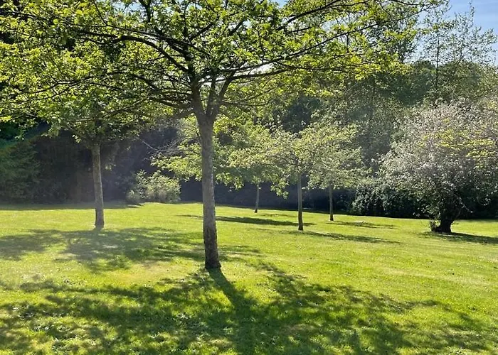 La Moutiniere, Luxury With Pool Vila *