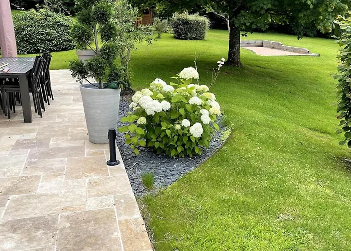 Vila La Moutiniere, Luxury With Pool *