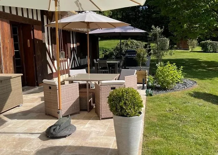 Vila La Moutiniere, Luxury With Pool *