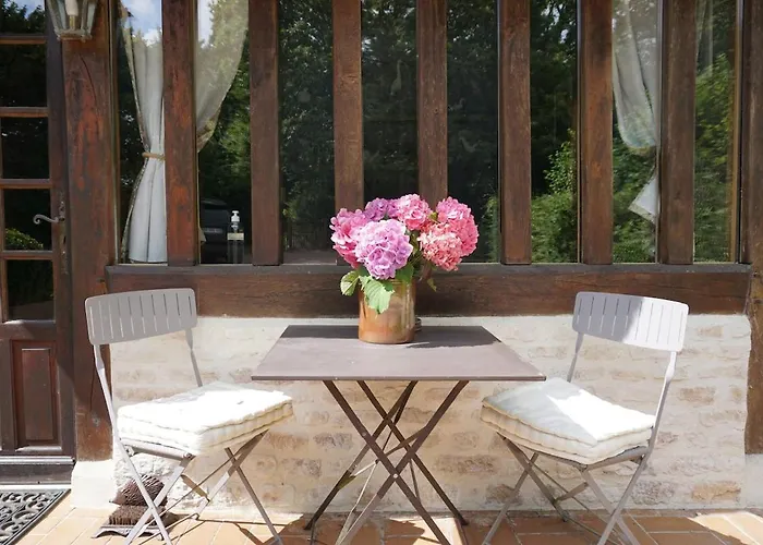 La Moutiniere, Luxury With Pool Vila *