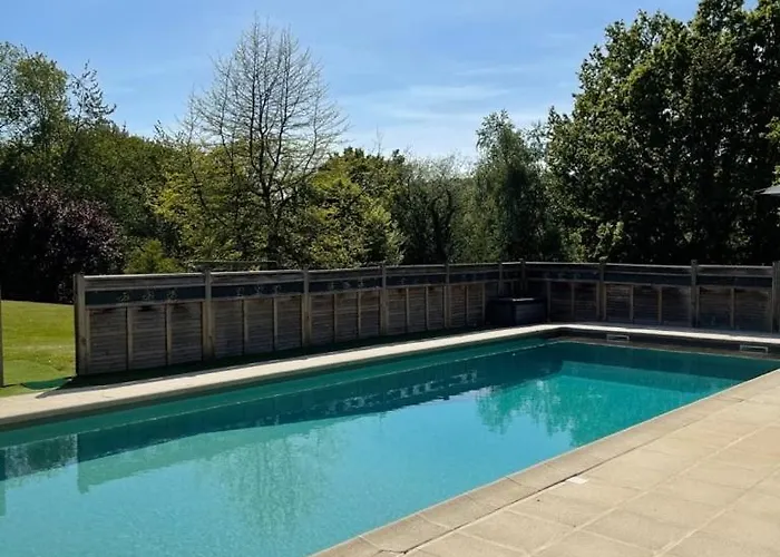 Vila La Moutiniere, Luxury With Pool