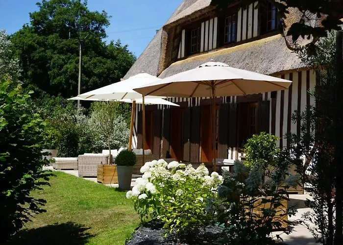 Vila La Moutiniere, Luxury With Pool *