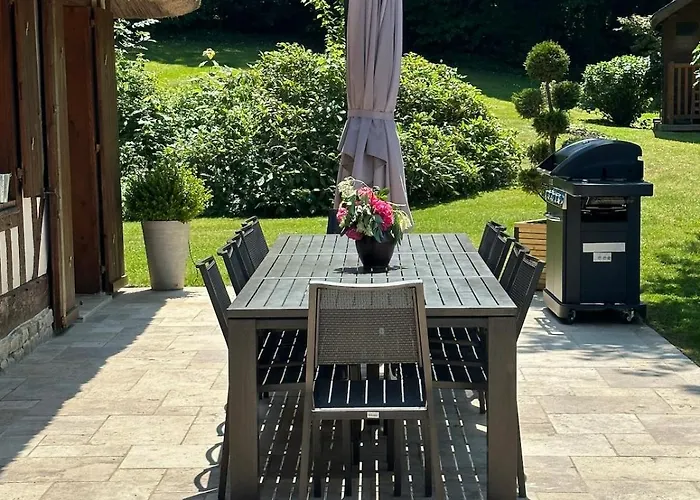 La Moutiniere, Luxury With Pool Vila *