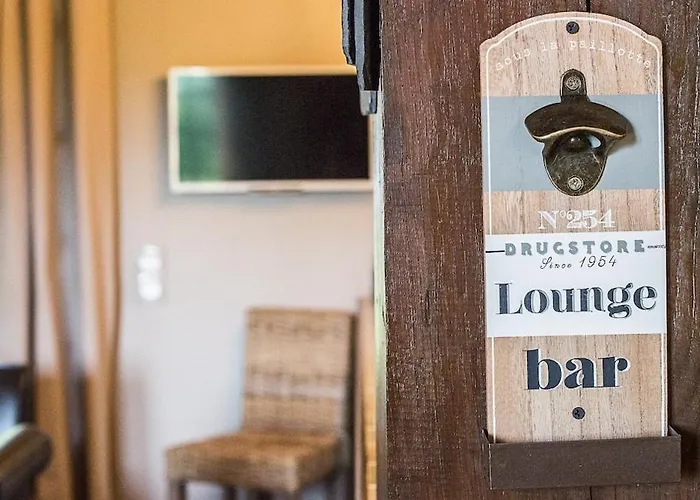 La Moutiniere, Luxury With Pool